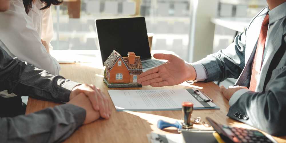 Solicitors Plymouth - Seeking Legal Advice - Plymouth Homes