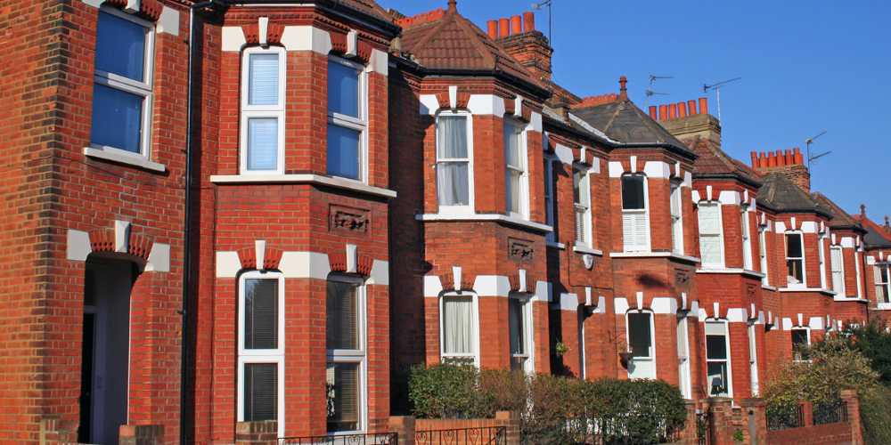 Rental Property Valuation Plymouth - Row of Terraced Houses - Plymouth Homes