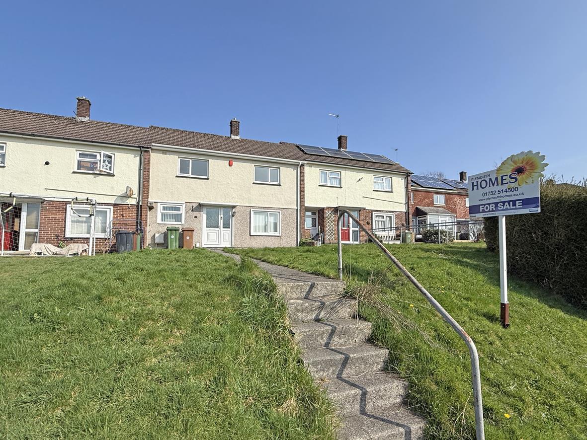 Barrie Gardens, Manadon, Plymouth