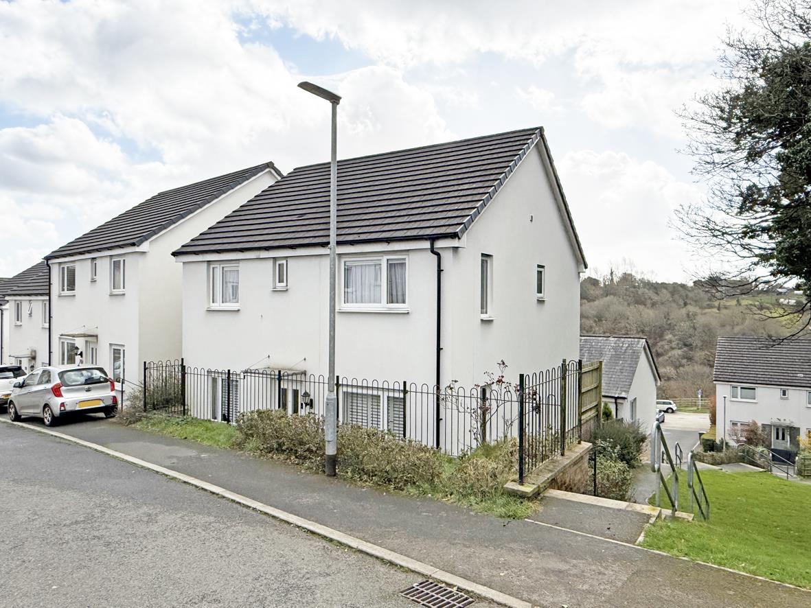 Sandpiper Road, Palmerston Heights, Plymouth