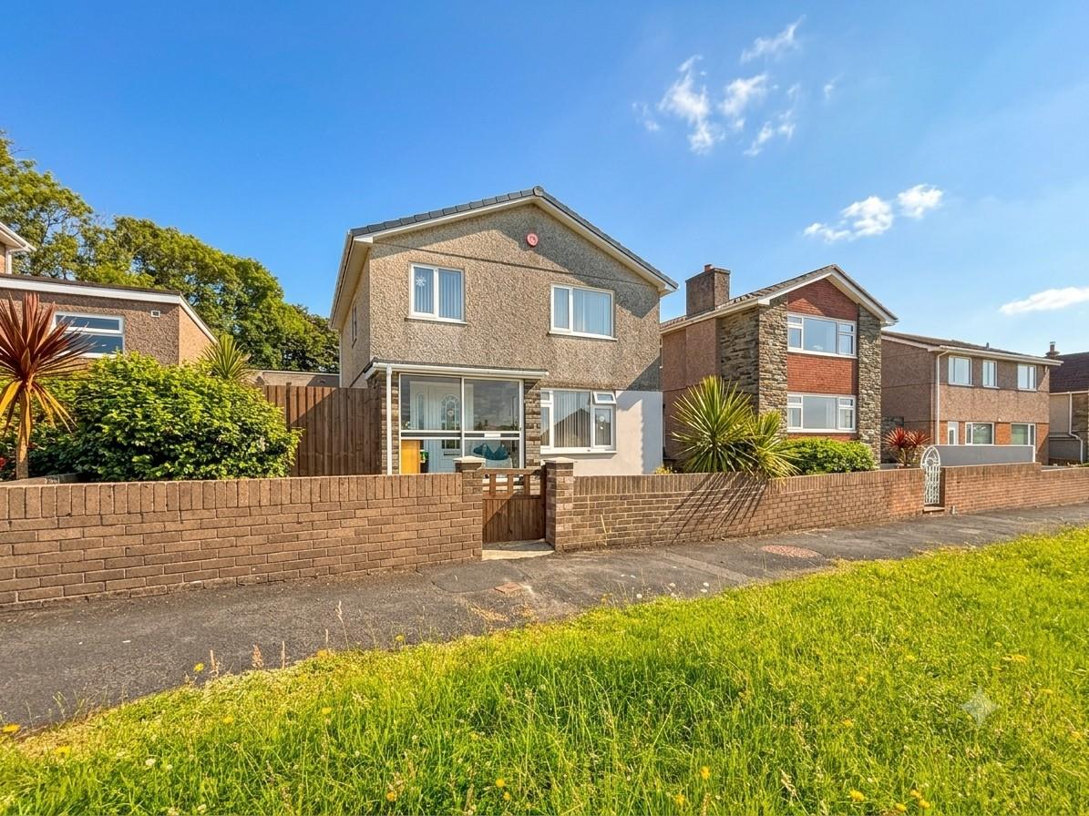 Miller Way, Thornbury, Plymouth